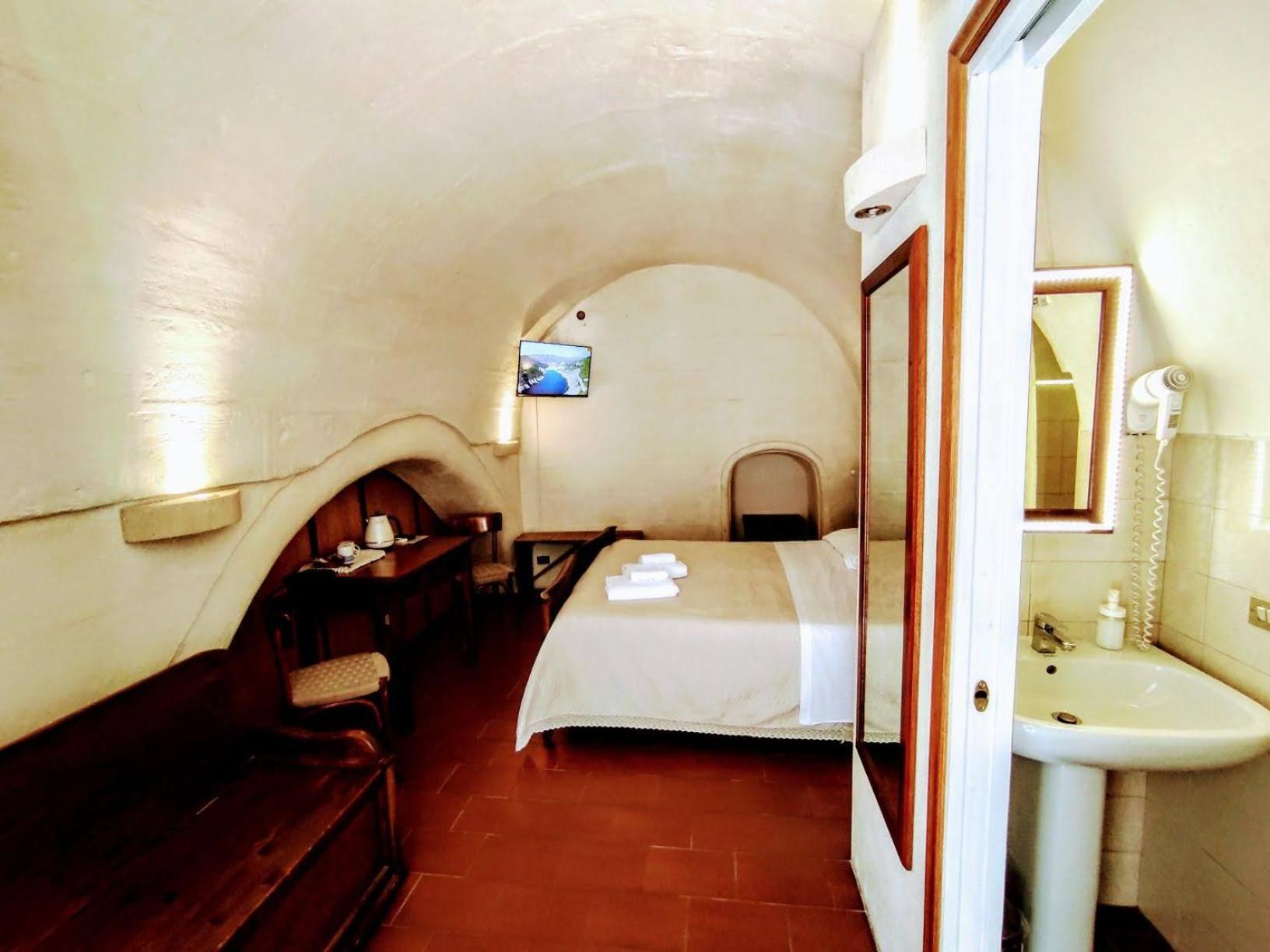 Cave Rooms Sassi Matera Phòng bức ảnh